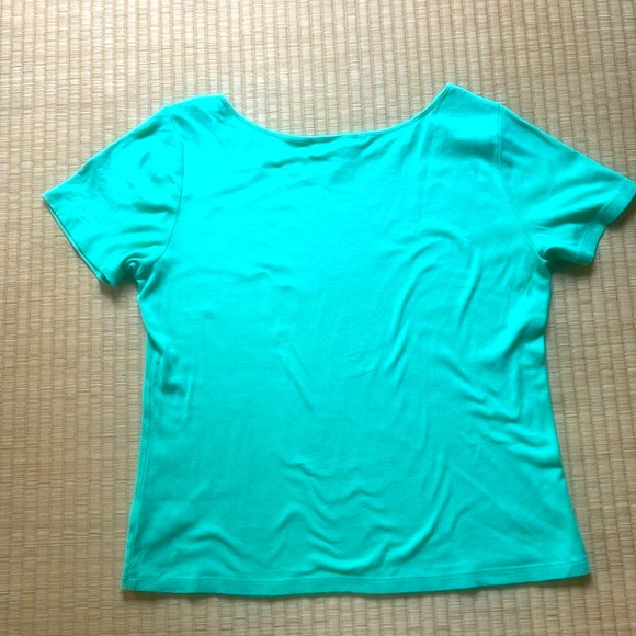 Lauren Ralph Lauren short sleeve tee shirt with  gold button epaulettes - Picture 2 of 4